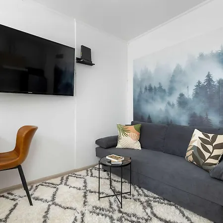 Bright In The Mountains By Renters